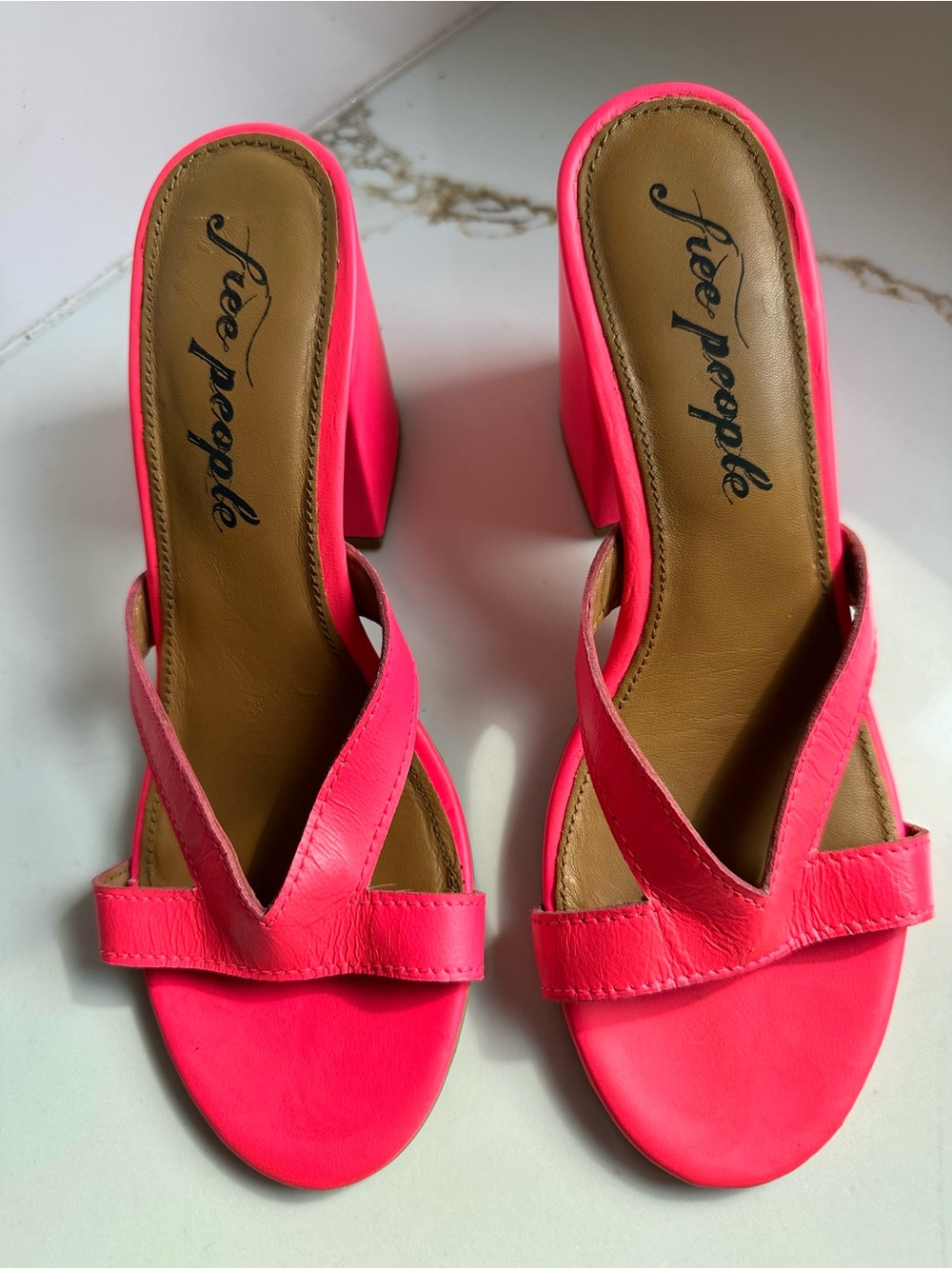 Free People Charlie V-Heel block sandals hot pink 6.5